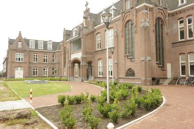 Transformatie ziekenhuis naar luxe appartementen Paviljoen Zuid Haarlem