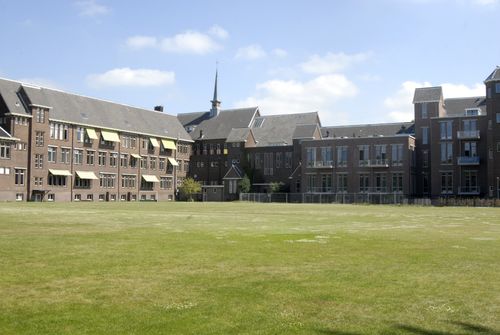 Renovatie en transformatie voormalig patershuis Aloysius Den Haag