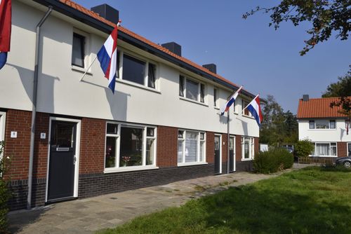 woningen hebben compleet nieuwe look gekregen na renovatie betonwoningen Leimuiden